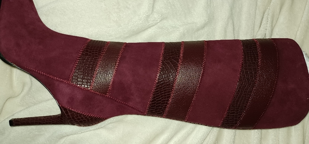 Vince Camuto Boot ***Pre-loved💕 - Picture 4 of 9